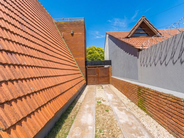 place photo 34