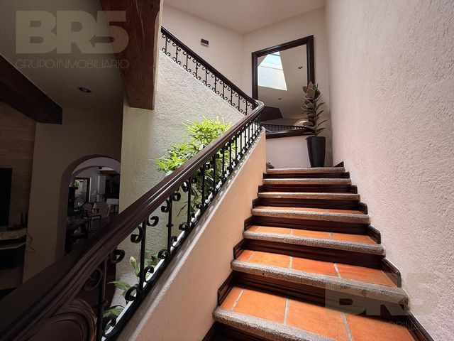 place photo 52