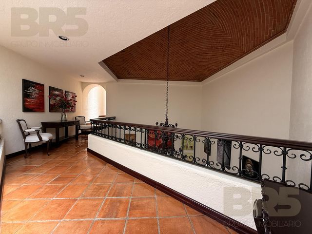 place photo 87