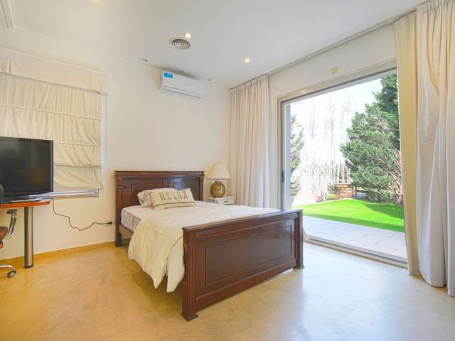 place photo 65
