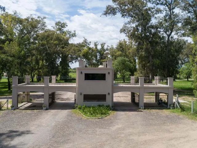 place photo 54