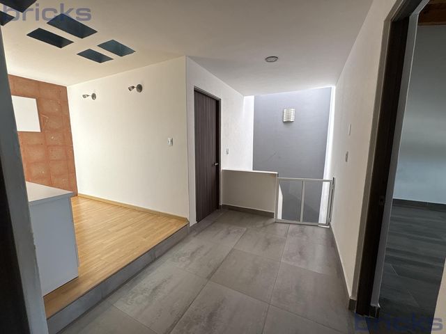 place photo 43
