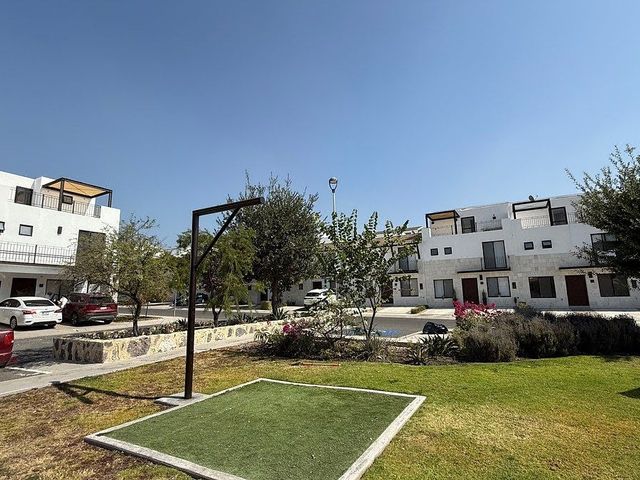 place photo 40