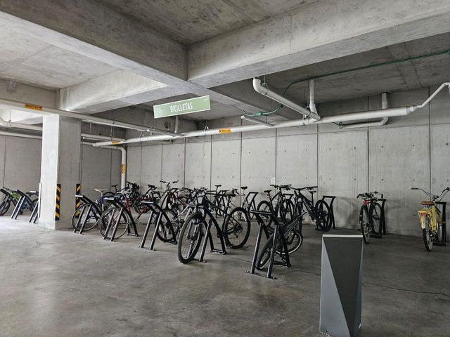 place photo 64