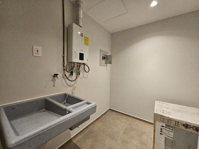 place photo 44