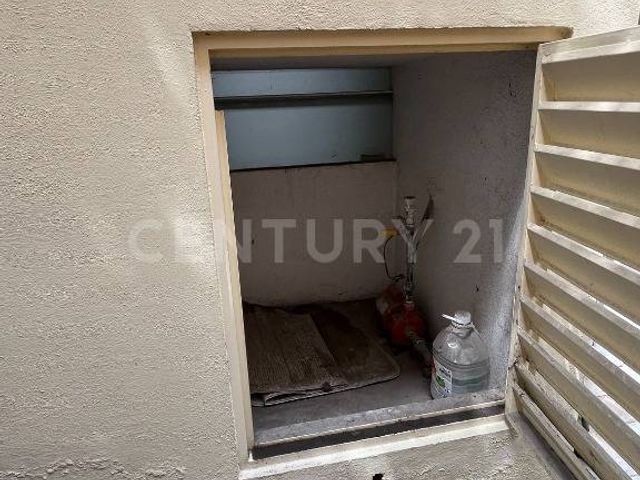 place photo 53
