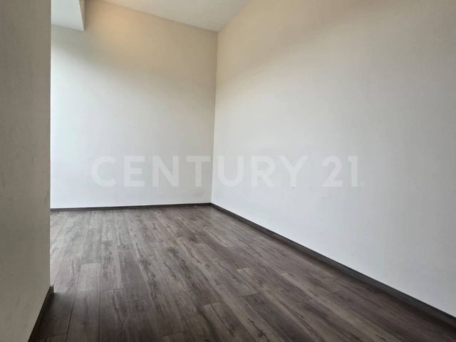 place photo 63