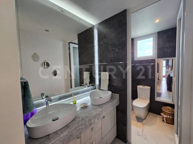 place photo 38