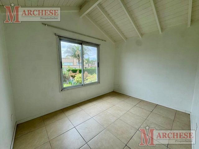place photo 68