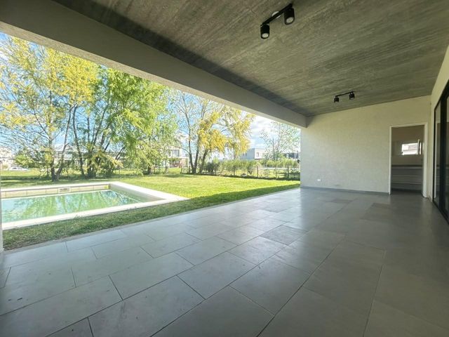 place photo 46