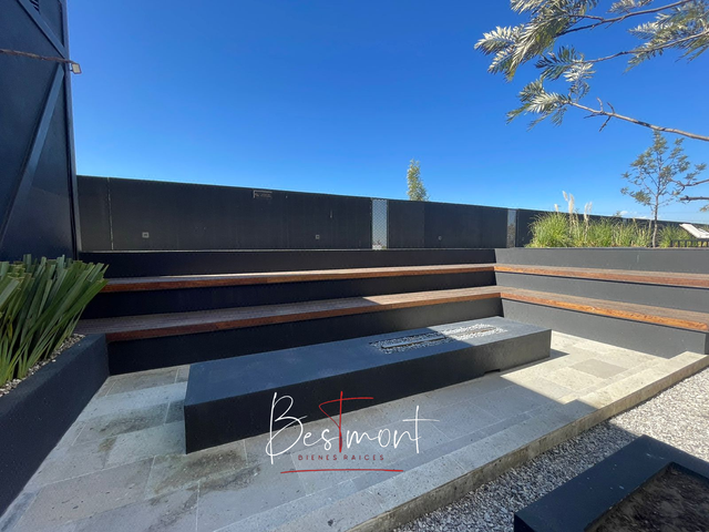 place photo 36