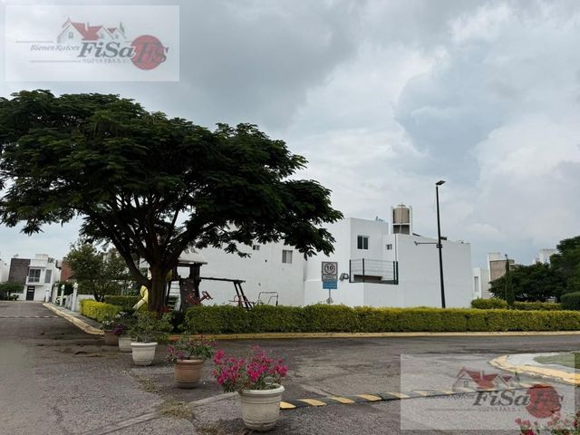 place photo 39