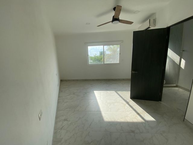 place photo 51