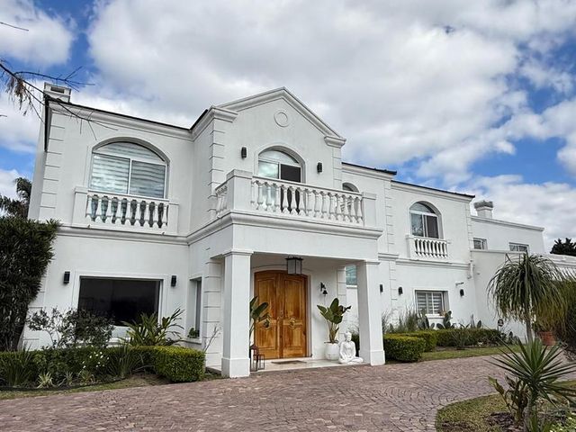 place photo 80
