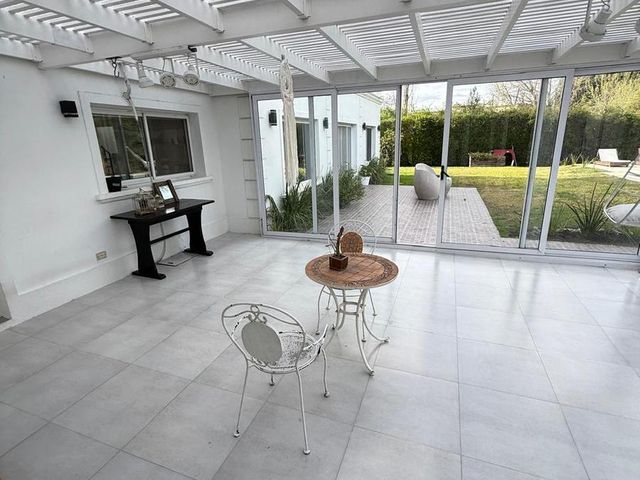 place photo 74