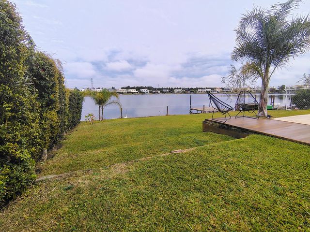 place photo 48