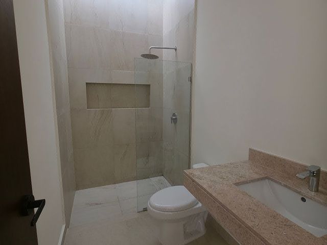 place photo 37