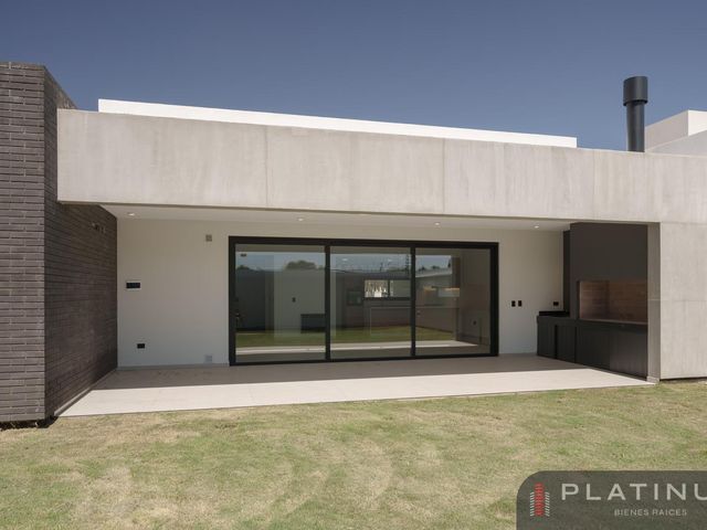 place photo 48