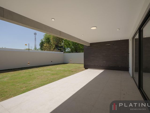 place photo 44