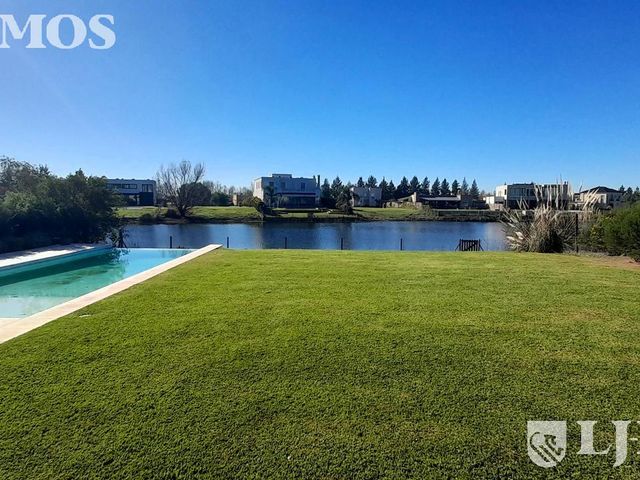 place photo 26