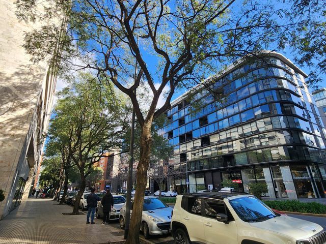place photo 70