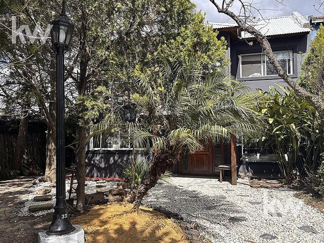 place photo 38