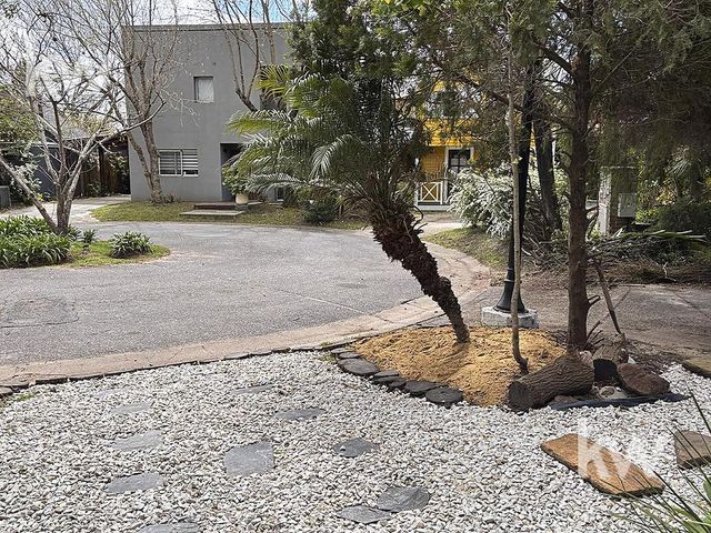 place photo 40