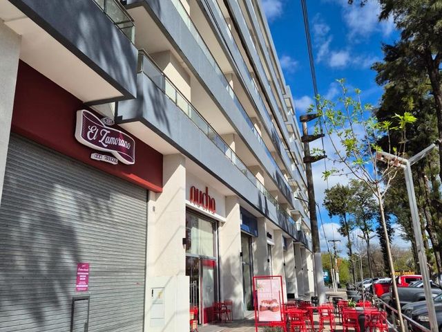 place photo 18