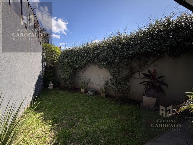 place photo 51
