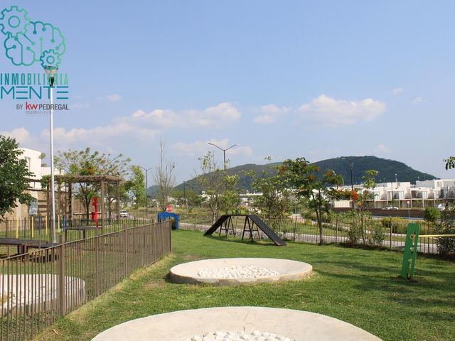 place photo 34