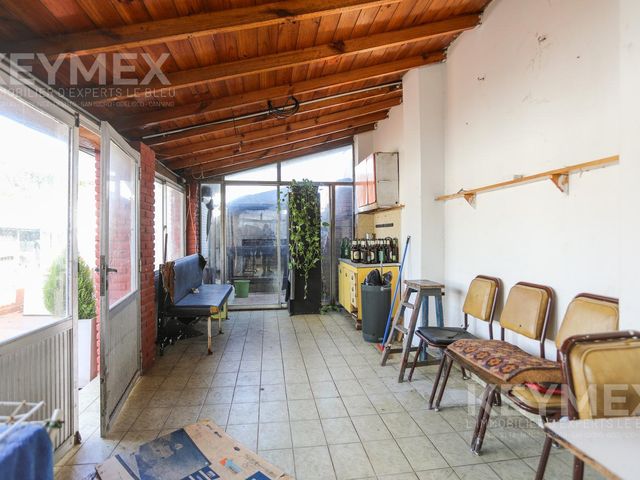 place photo 34