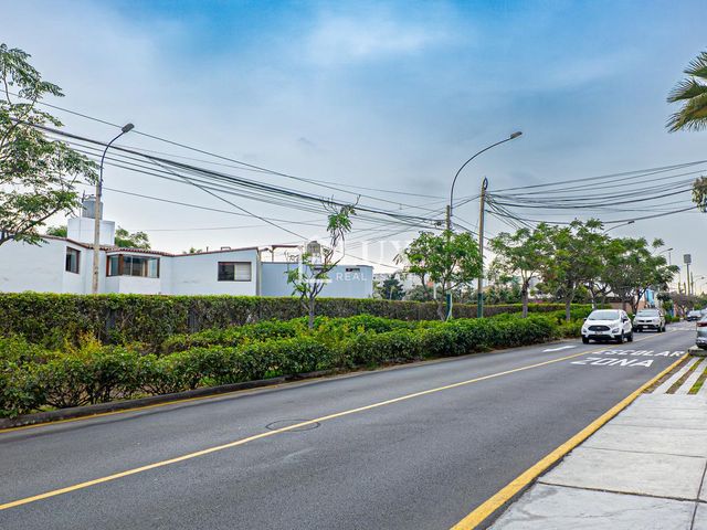 place photo 67