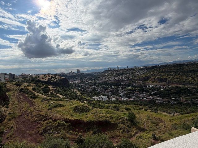 place photo 34