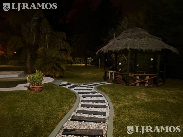 place photo 55