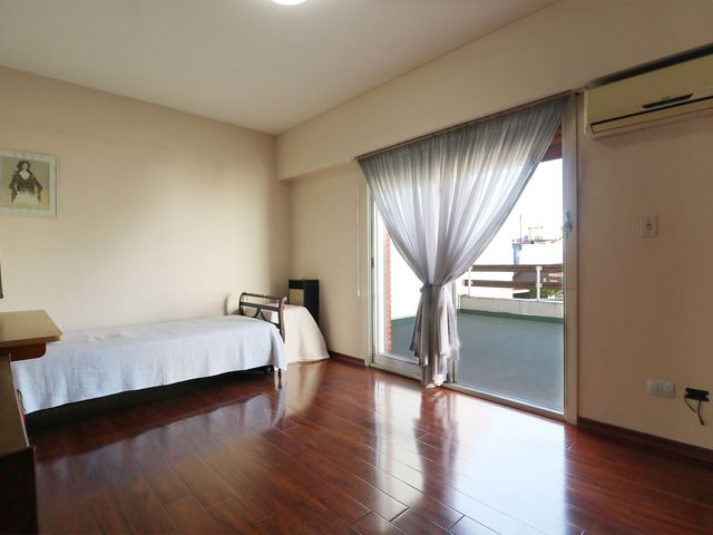 place photo 26