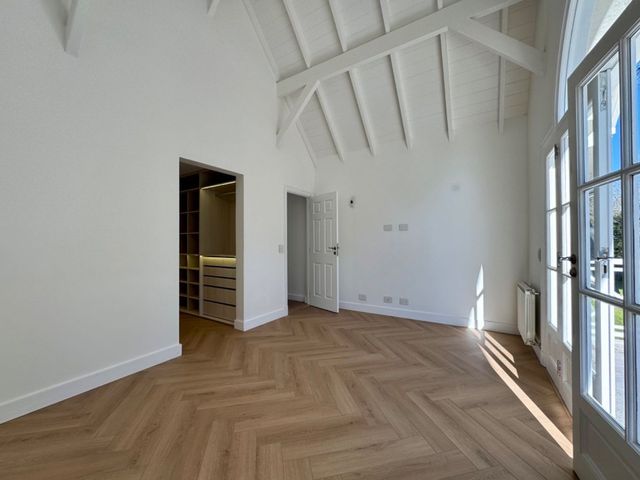 place photo 53