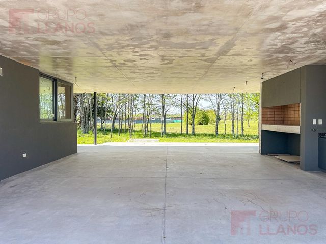 place photo 45