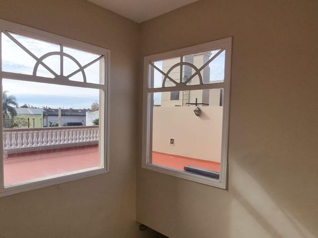 place photo 98
