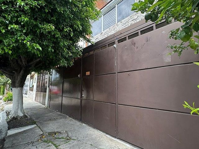 place photo 21