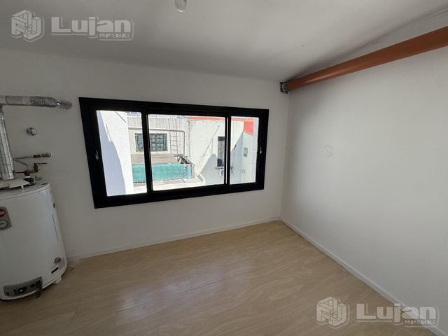 place photo 50