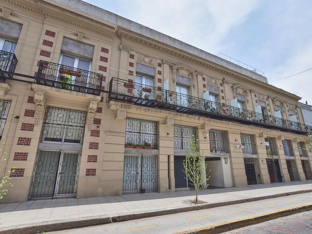 place photo 36