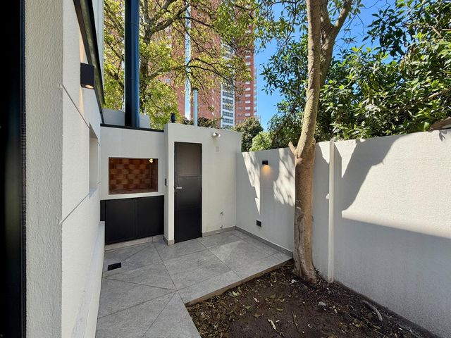 place photo 50