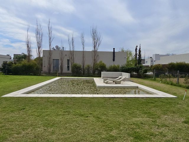 place photo 47