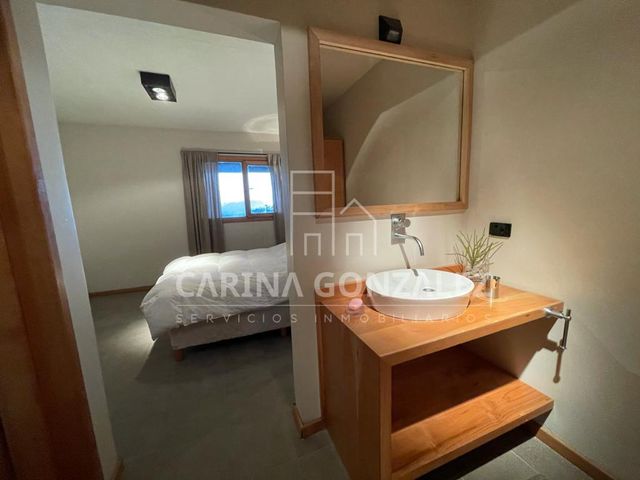 place photo 95