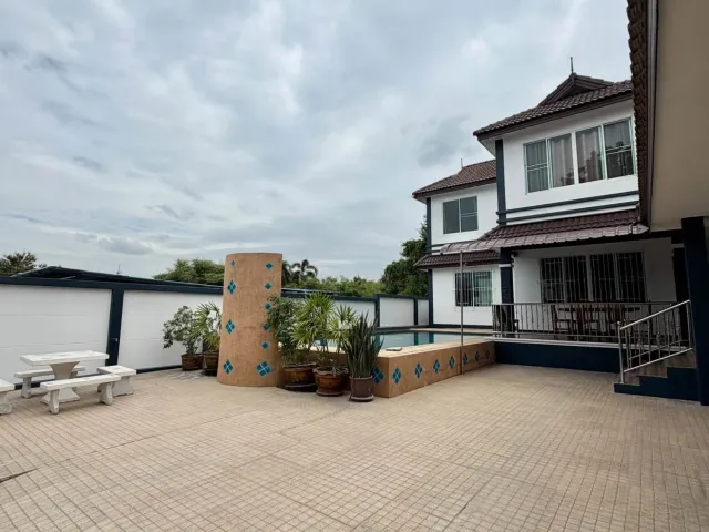 place photo 24