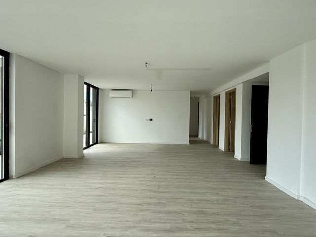 place photo 58