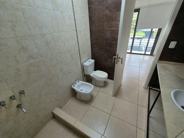 place photo 54