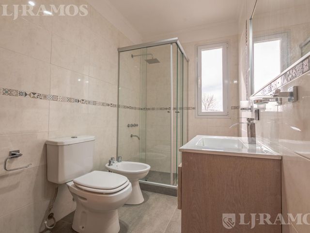 place photo 65