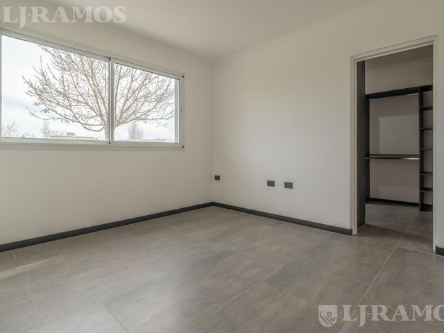 place photo 60