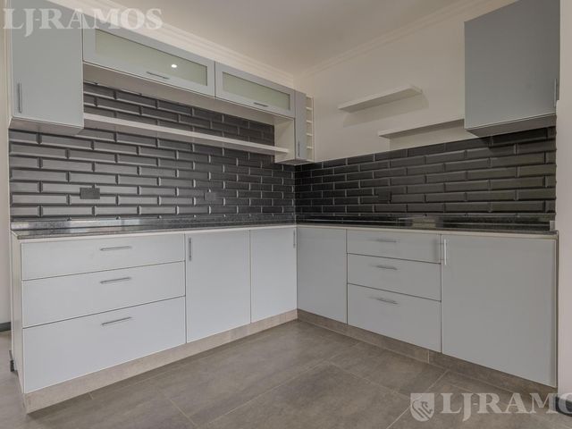 place photo 67